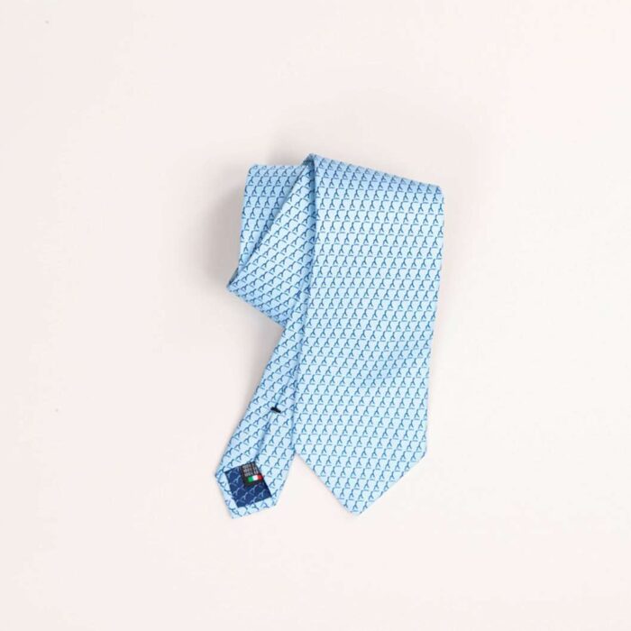 La seta del lago di como prodotti aquadulza cravata classica con logo azzurro